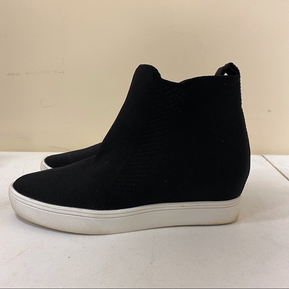 EUC MIA Women's Khloey Wedge Sneaker Size 8.5 - Picture 4 of 9
